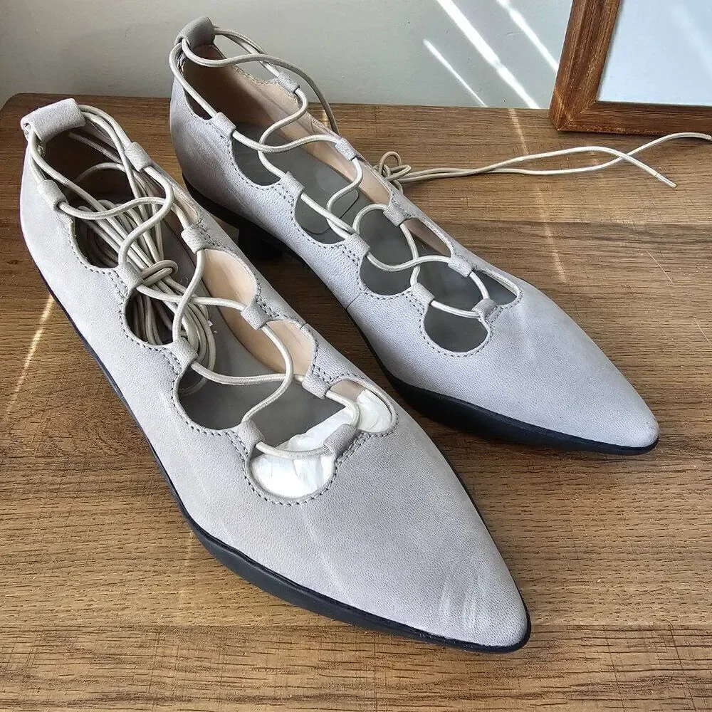 NEVER WORN NAYA POINTY LACED KITTEN HEELS SHOES GREY NUBUCK LEATHER SIZE 6 WOMEN
